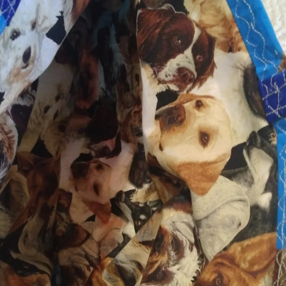 Tote bag